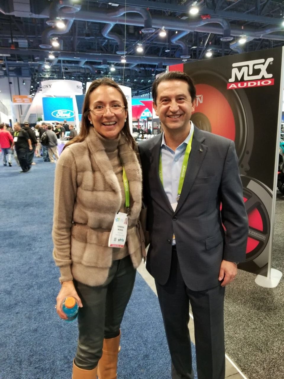 Vanessa Moriel with José Muñoz, Chief Performance Officer, Nissan Motor Co., Ltd. Muñoz was Chairman of Nissan North America from 2014 to January 2018. 