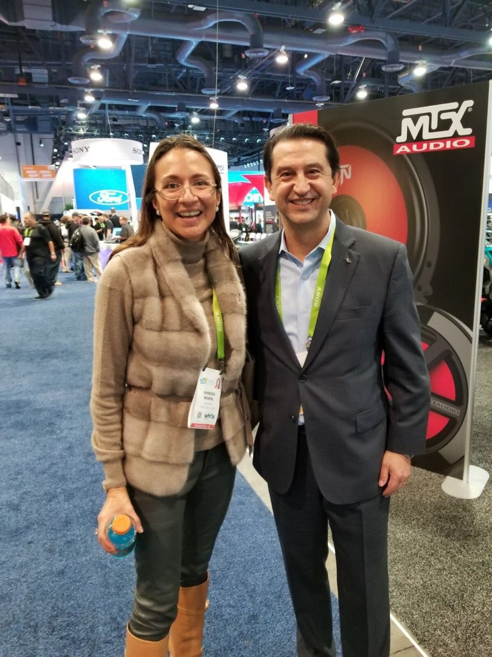 Vanessa Moriel with José Muñoz, Chief Performance Officer, Nissan Motor Co., Ltd. Muñoz was Chairman of Nissan North America from 2014 to January 2018.