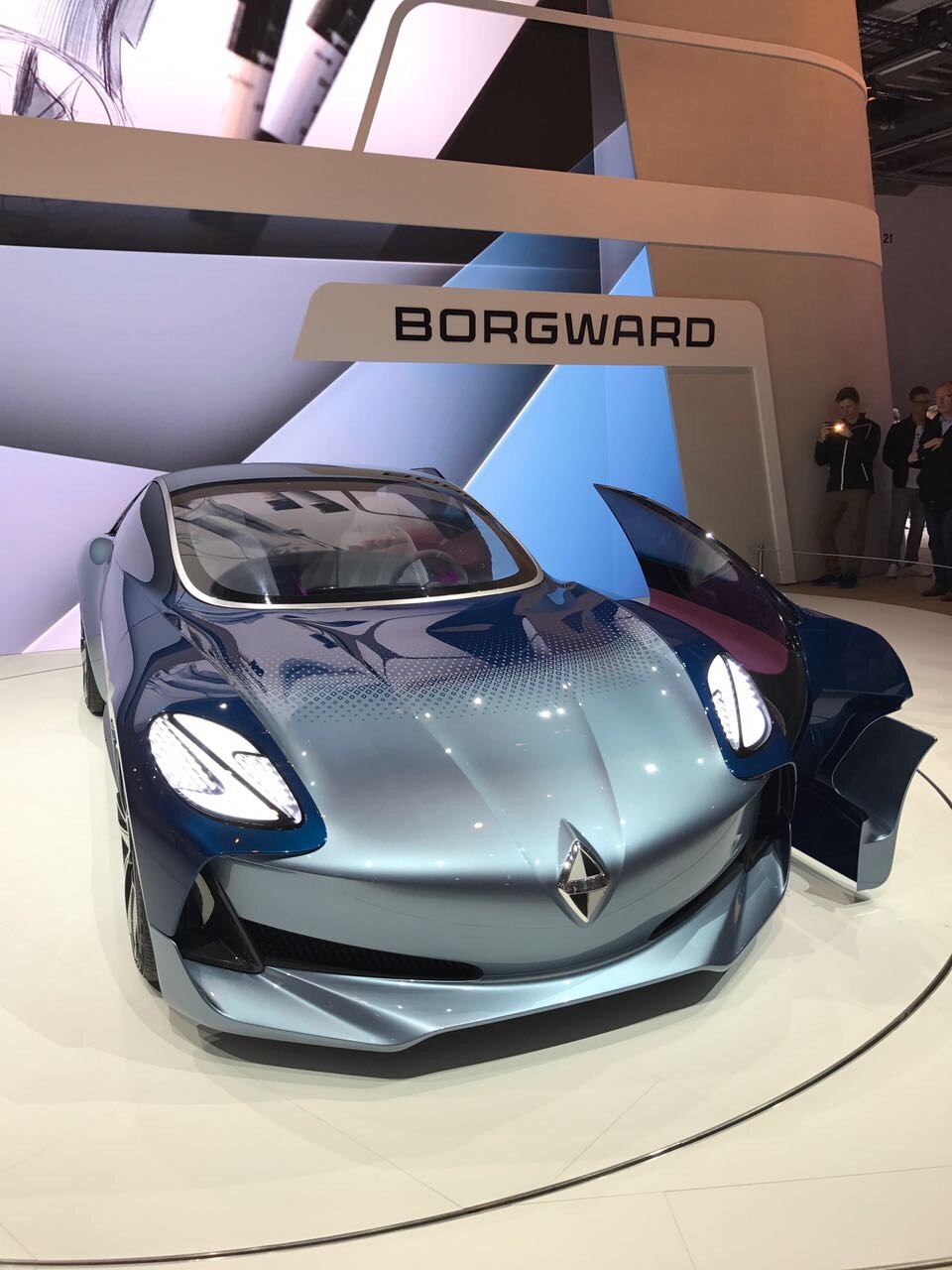 Sino-German luxury carmaker Borgward unveiled a sporty Isabella concept car.
