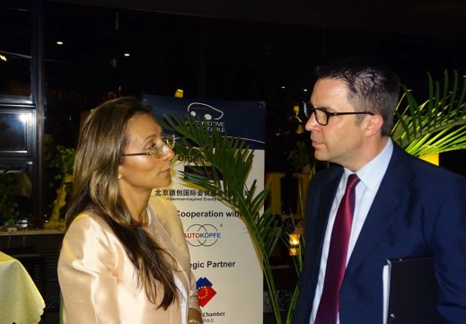 Vanessa Moriel of Human Capital Partners discussing with Dr. Niels Bosse of Volkswagen (China) Investment Co., Ltd. following the event. Dr. Bosse joined Volkswagen AG as an HR consultant in 2002. He has been in Beijing since 2011. 