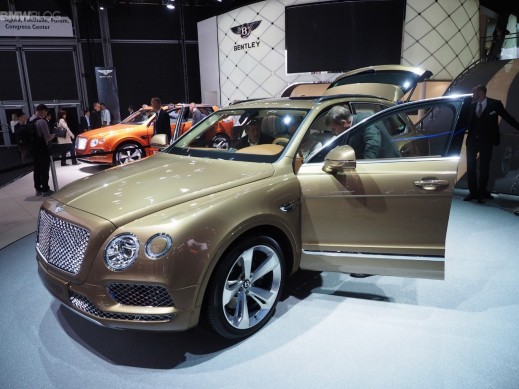 Bentley unveiled an ultra-luxury SUV, the Bentayga. Rumours have it that the first unit will be delivered to Queen Elizabeth II. The British company can produce between 3000-4500 Bentaygas per year. Based on VW Group’s MLB-Evo platform, the Bentayga has a computer controlled air spring system, a rounded yet front mesh grilles filled design, and a W12 engine with 600 hp at 6000rpm and 663 lb-ft of torque between 1250rpm and 4500rpm.