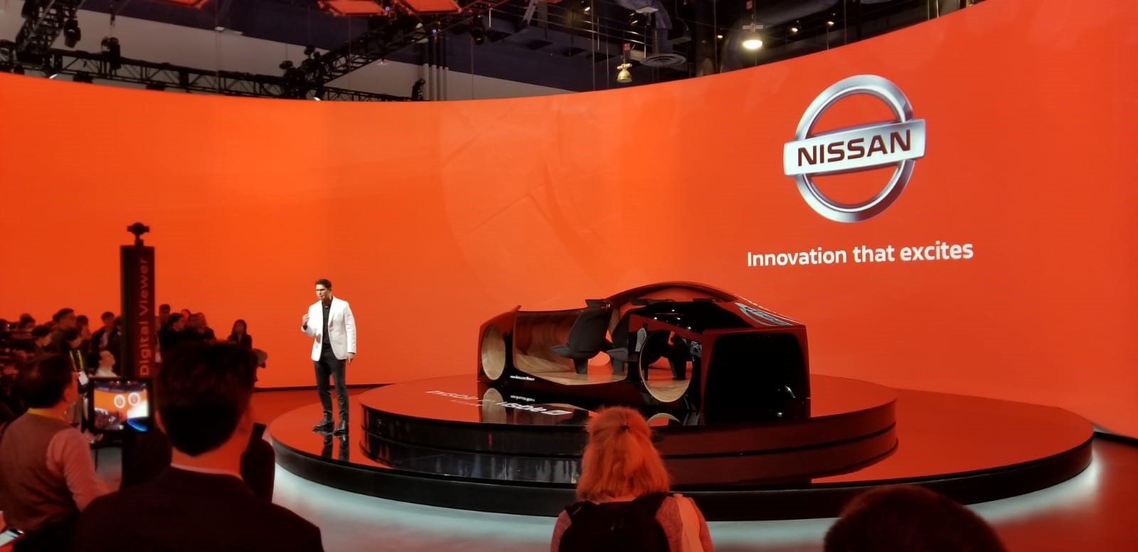 Nissan presented its new invisible-to-visible (I2v) technology at CES.  I2V uses virtual reality and in-vehicle sensors to enhance a driver’s awareness. 