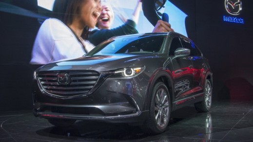 The new Mazda CX-9 which was introduced at the Los Angeles Auto Show reworked its crossover both in style and under the hood, with a new 2.5-liter turbocharged engine. The three-row crossover was widely praised for its design. 
