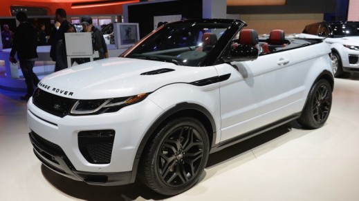 The Range Rover Evoque Convertible fit perfectly with the mood in sunny California. Although the convertible crossover might not be for everyone, it might find its niche as a lifestyle car in the wealthier parts of LA. 